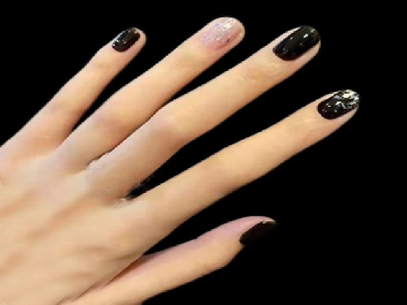 Classic Matte Black nails